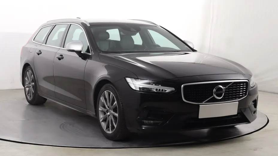 Volvo V90 -