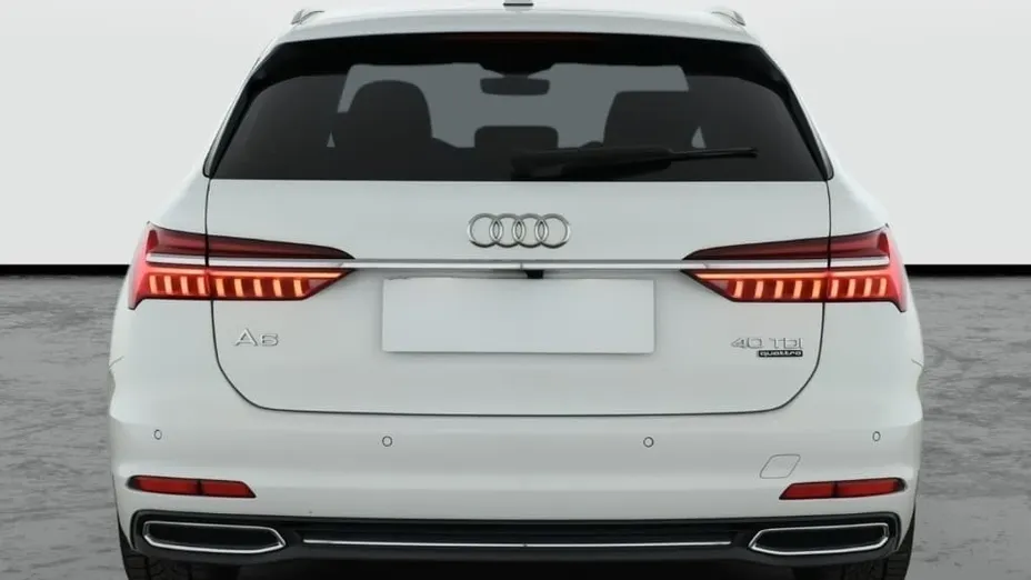 Audi A6 -