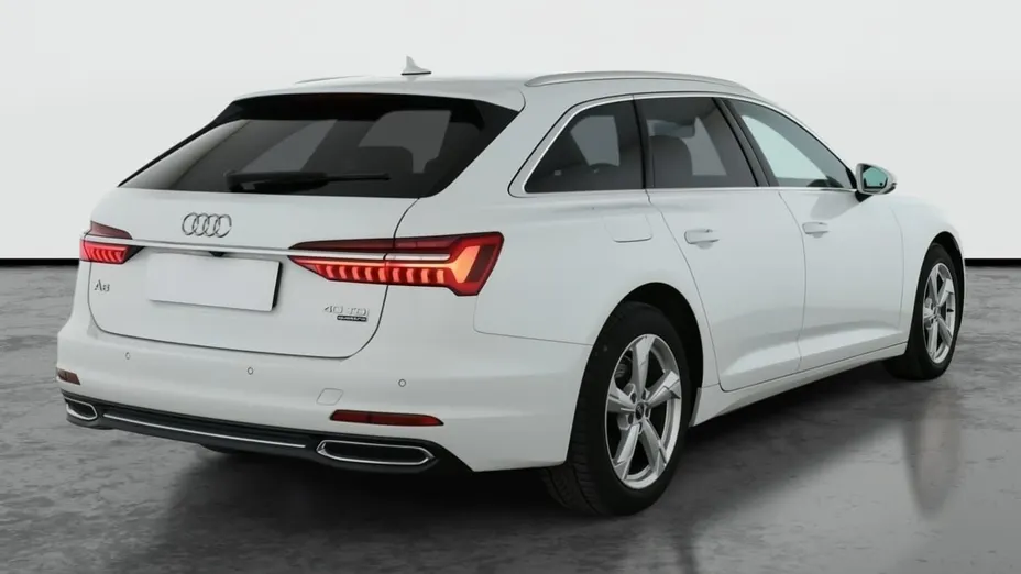 Audi A6 -
