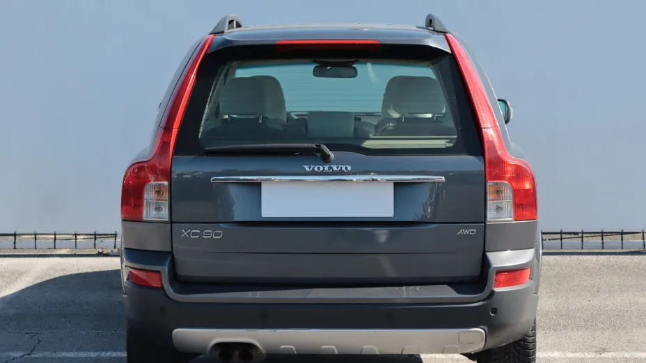Volvo XC90 -