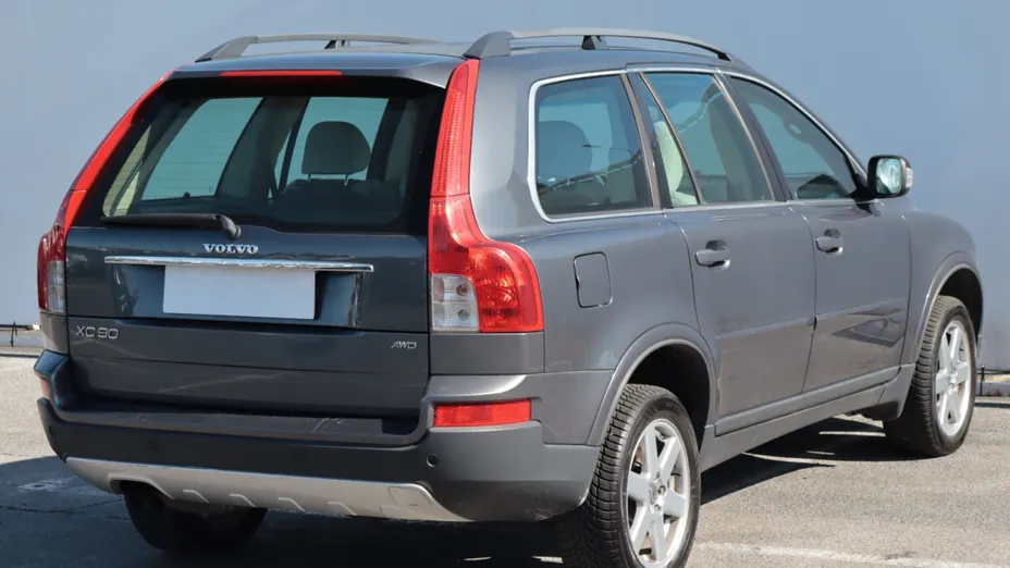 Volvo XC90 -