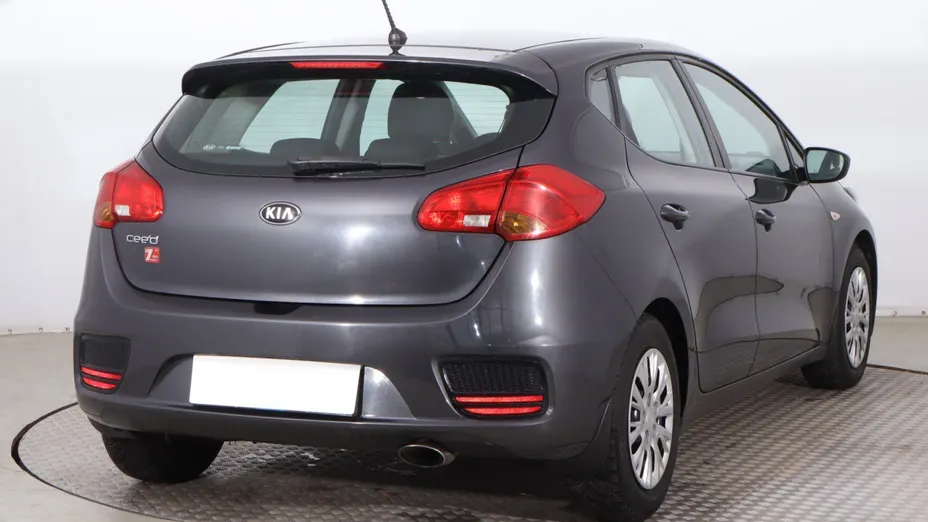 Kia Cee'd -