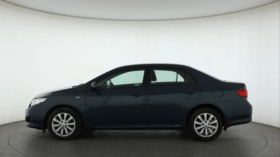 Toyota Corolla -