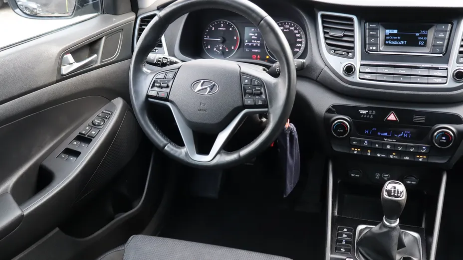 Hyundai Tucson -