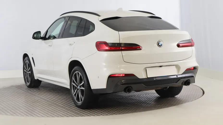 BMW X4 -
