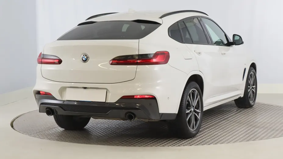 BMW X4 -