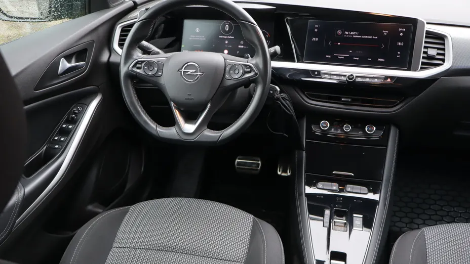 Opel Grandland -