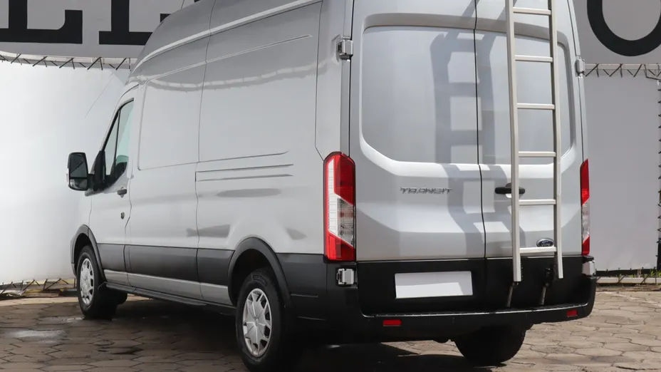 Ford Transit -