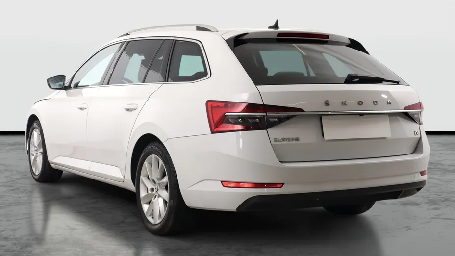 Skoda Superb -