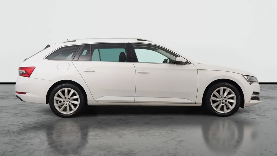 Skoda Superb -