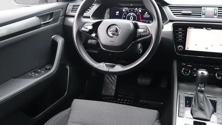 Skoda Superb -