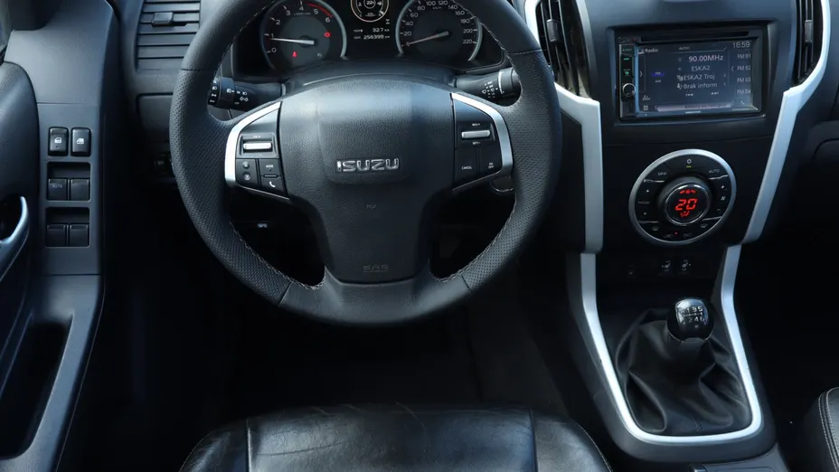 Isuzu D-Max -