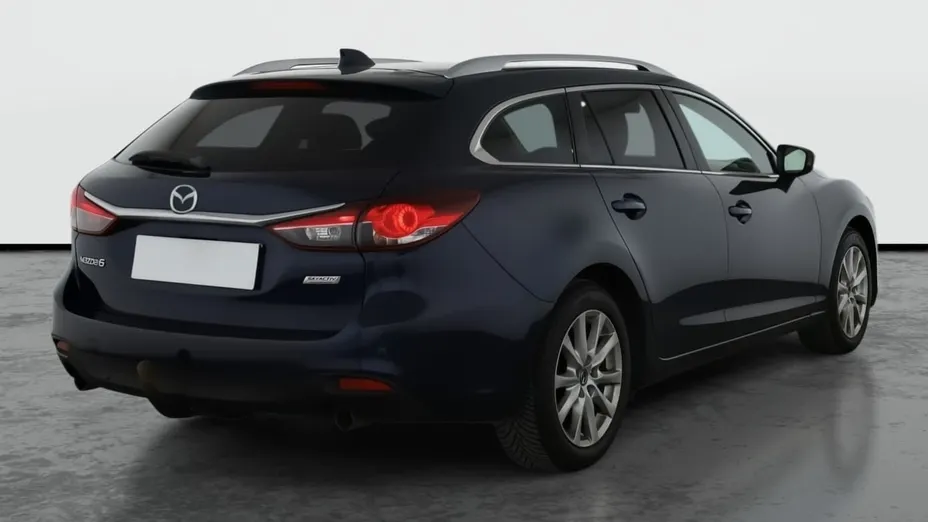Mazda 6 -