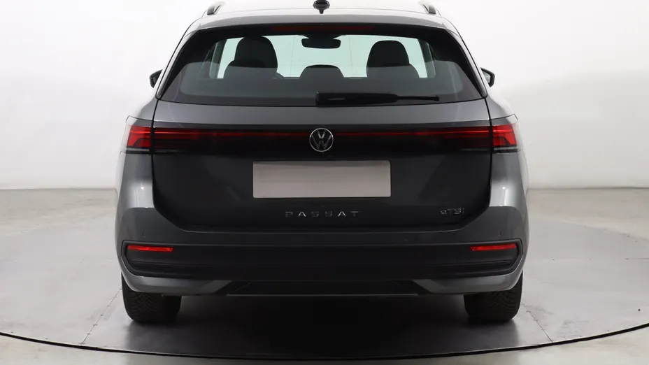 VW Passat -