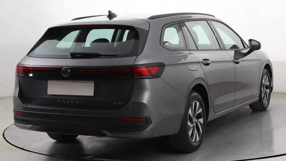 VW Passat -