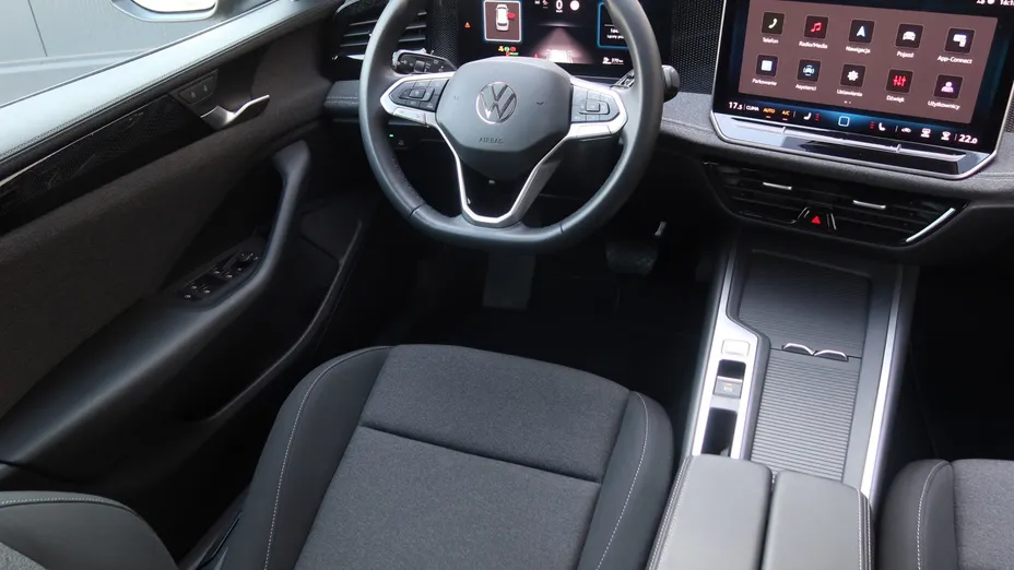 VW Passat -