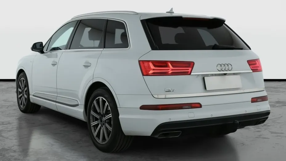 Audi Q7 -