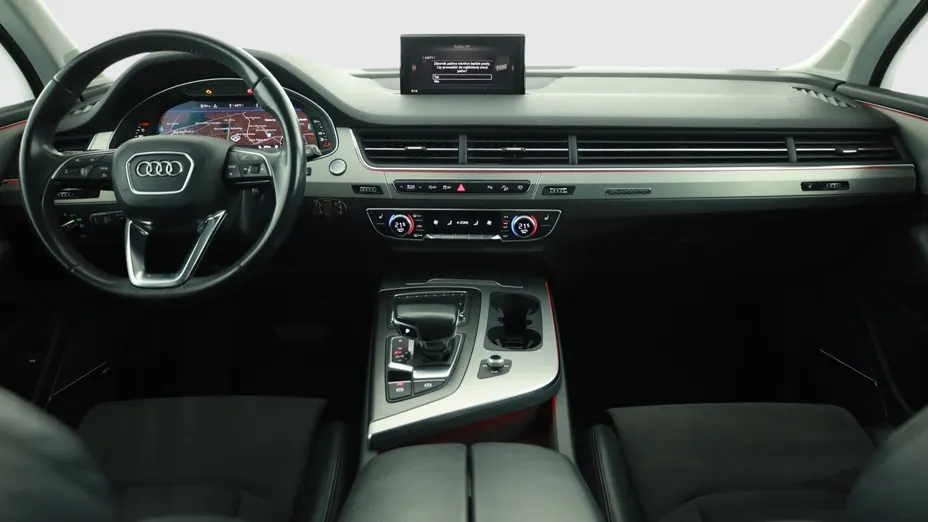 Audi Q7 -