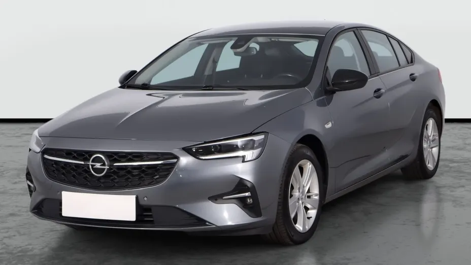 Opel Insignia -