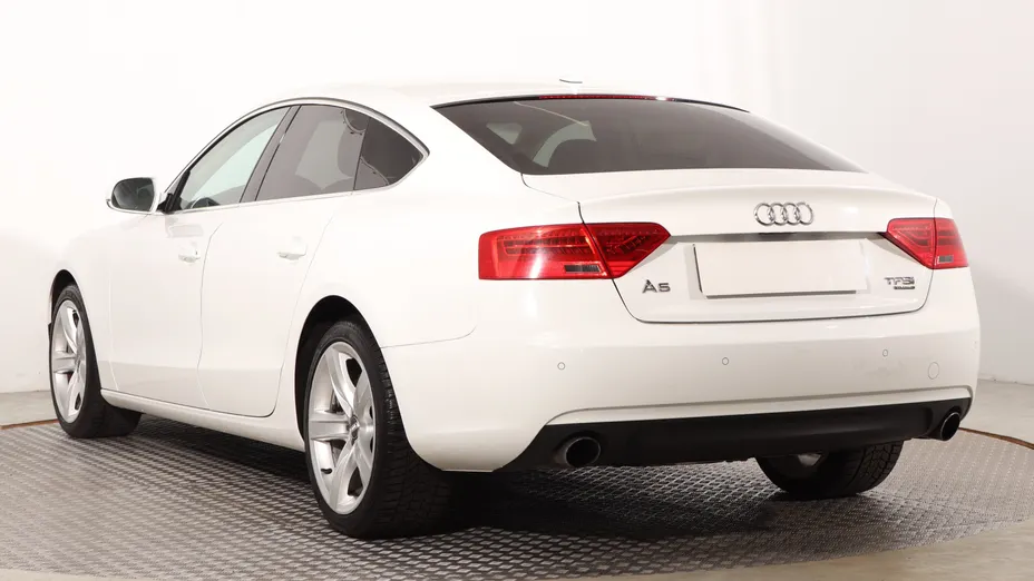 Audi A5 -
