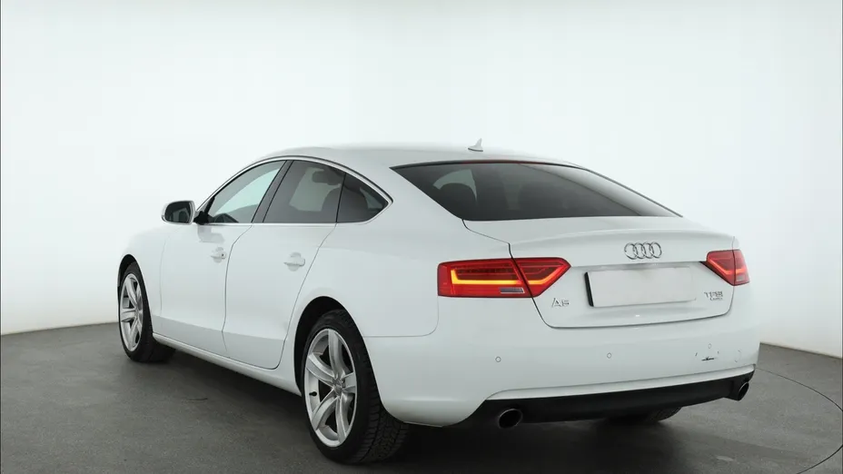 Audi A5 -
