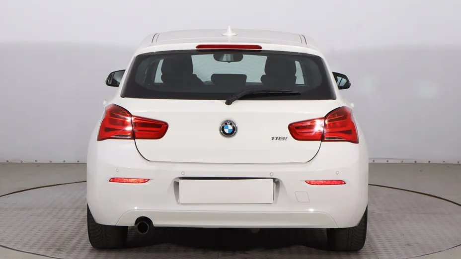 BMW Seria 1 -
