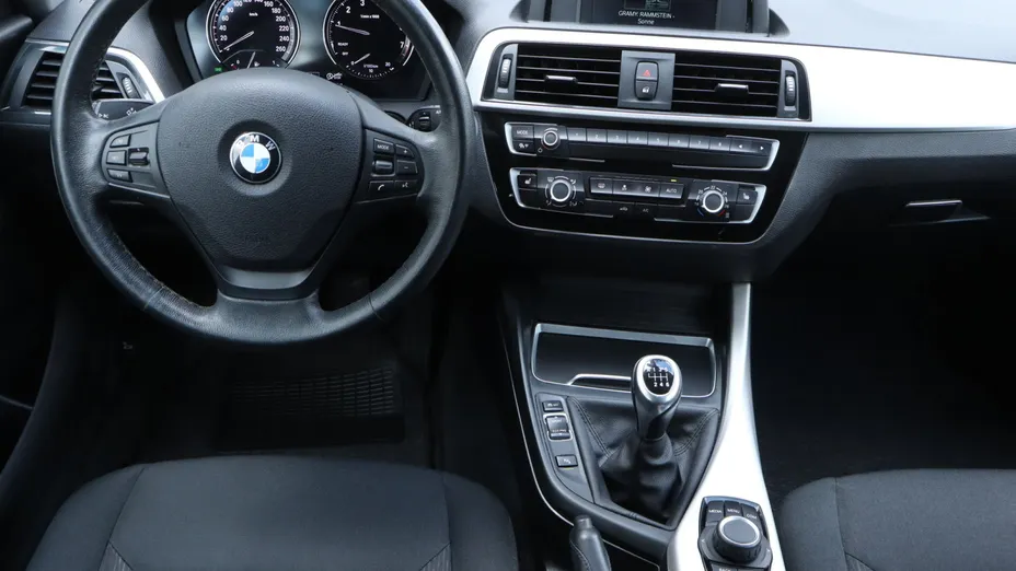 BMW Seria 1 -