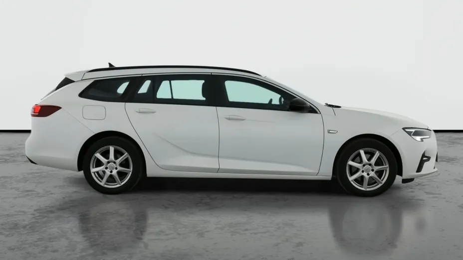 Opel Insignia -