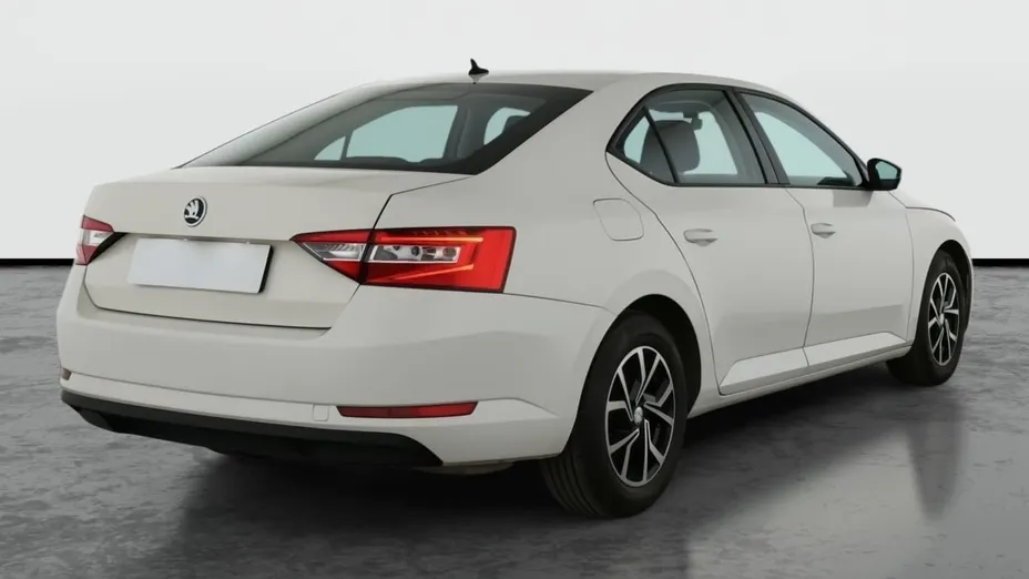 Skoda Superb -