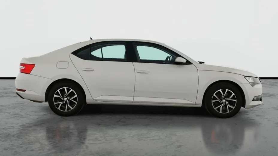 Skoda Superb -