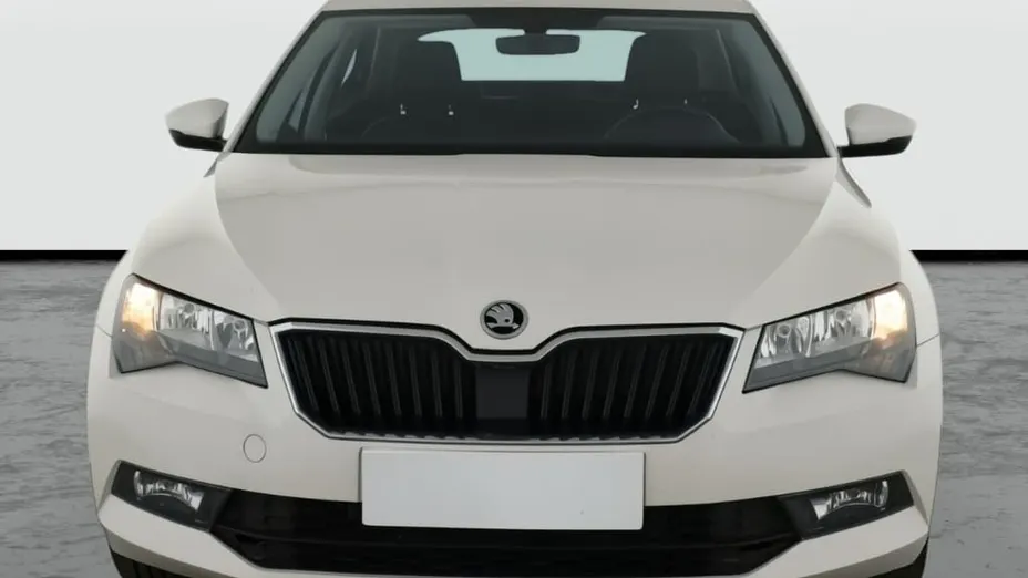 Skoda Superb -