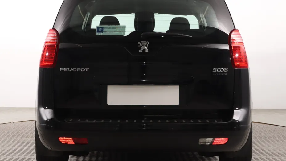 Peugeot 5008 -