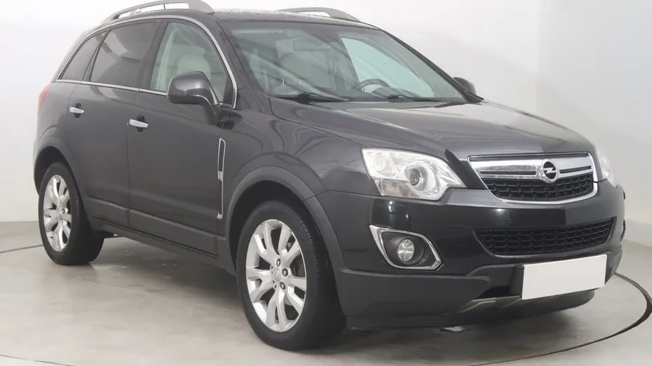 Opel Antara -