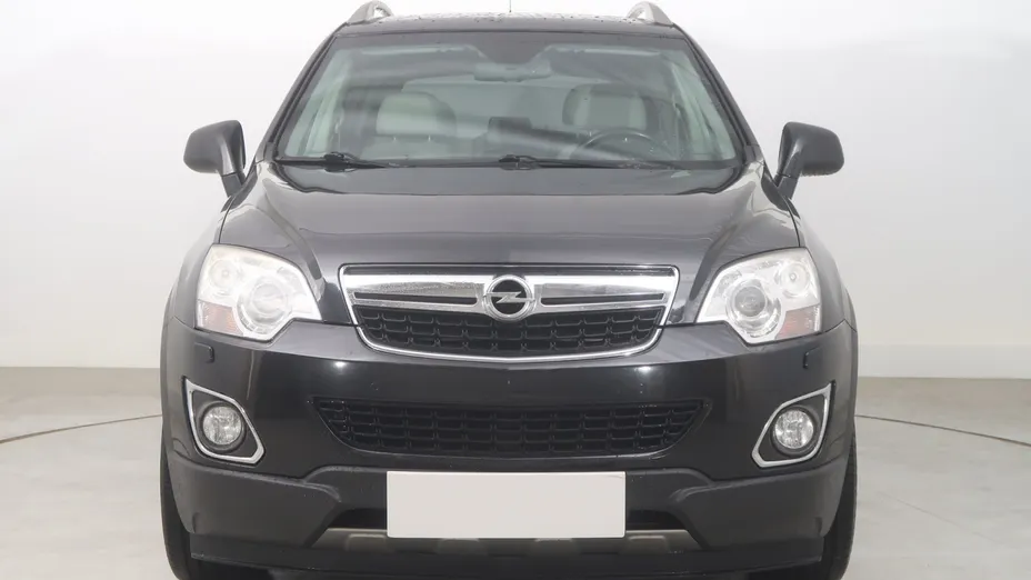 Opel Antara -