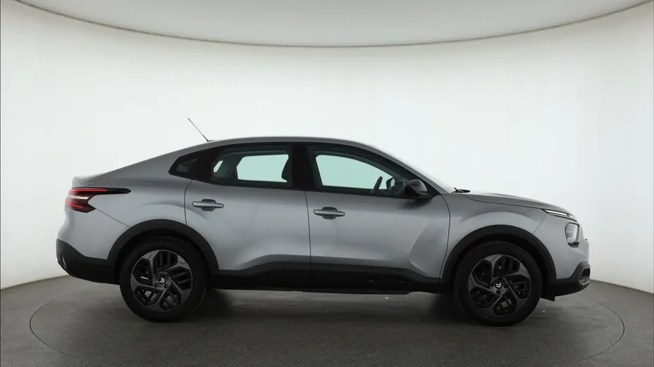 Citroen C4 X -