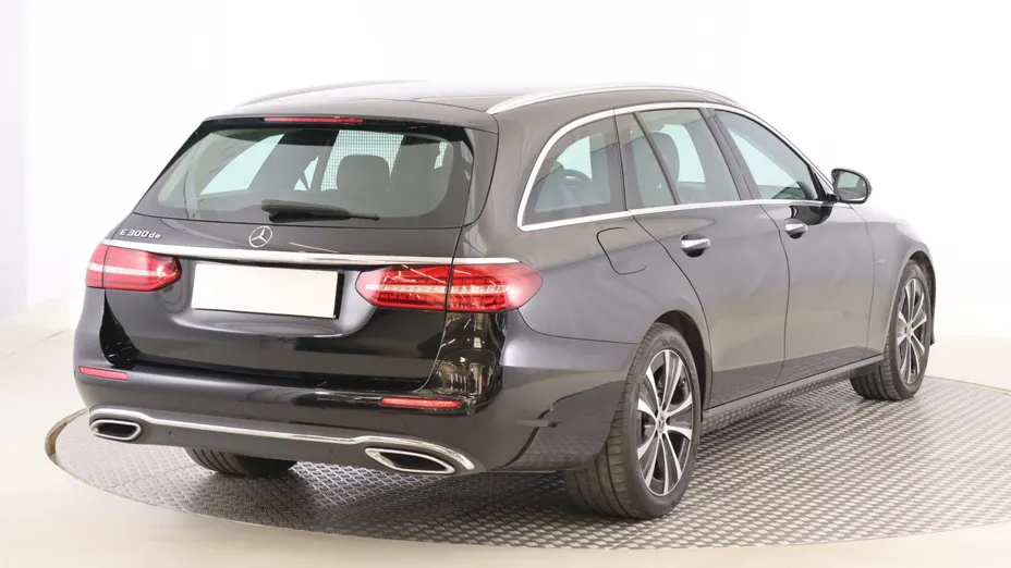 Mercedes E Klasa -