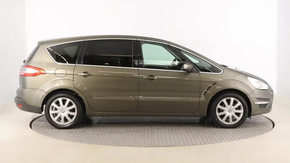 Ford S-MAX -