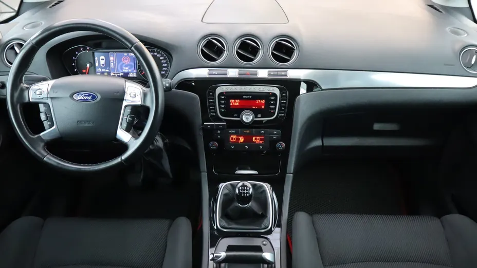 Ford S-MAX -