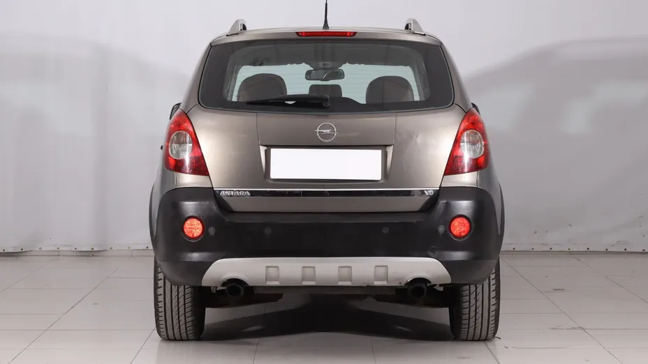 Opel Antara -