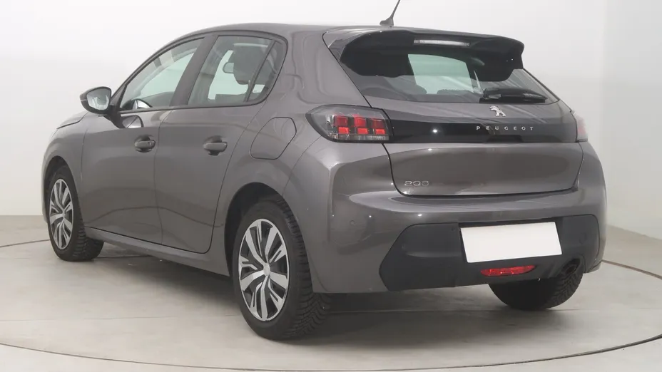 Peugeot 208 -