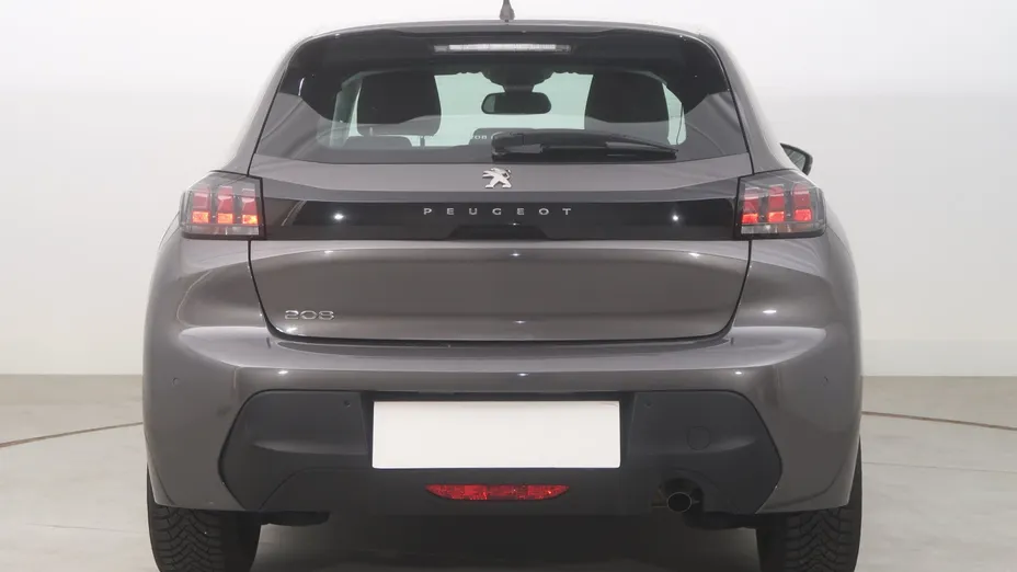 Peugeot 208 -