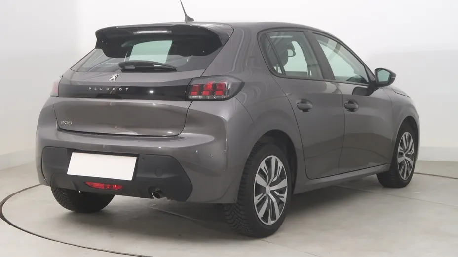Peugeot 208 -