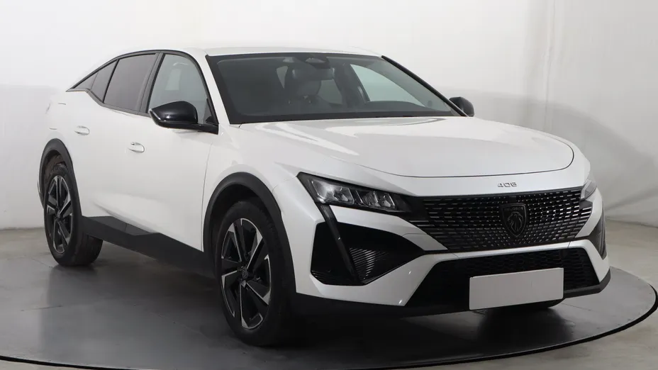Peugeot 408 -