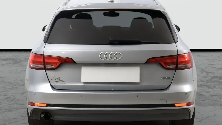 Audi A4 -