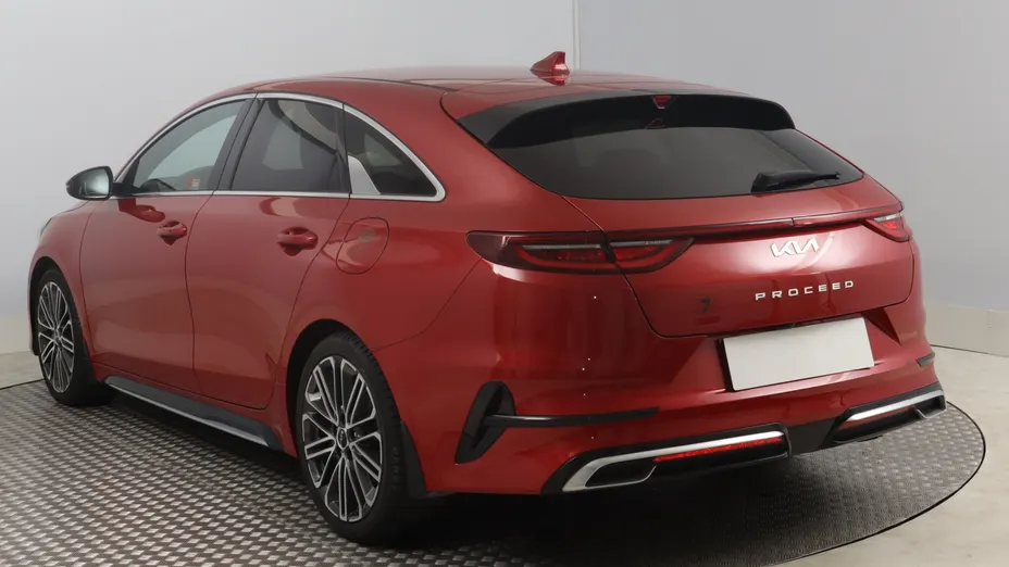 Kia ProCeed -