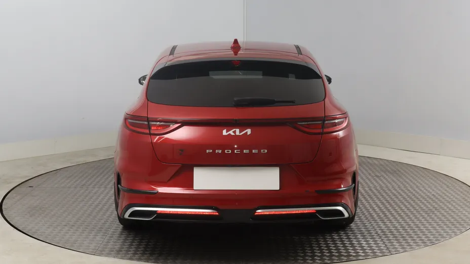 Kia ProCeed -