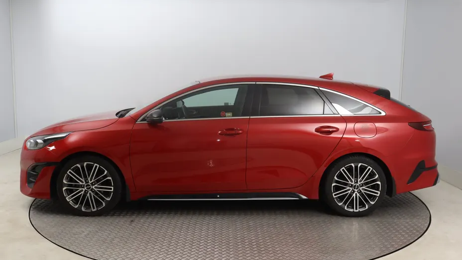 Kia ProCeed -