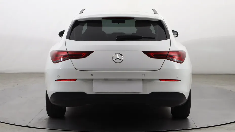 Mercedes CLA -