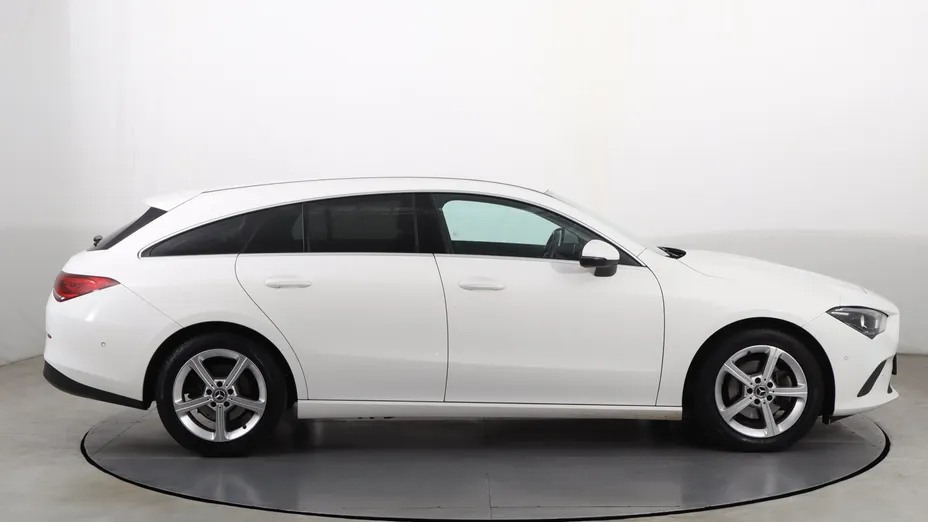 Mercedes CLA -