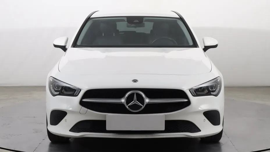 Mercedes CLA -